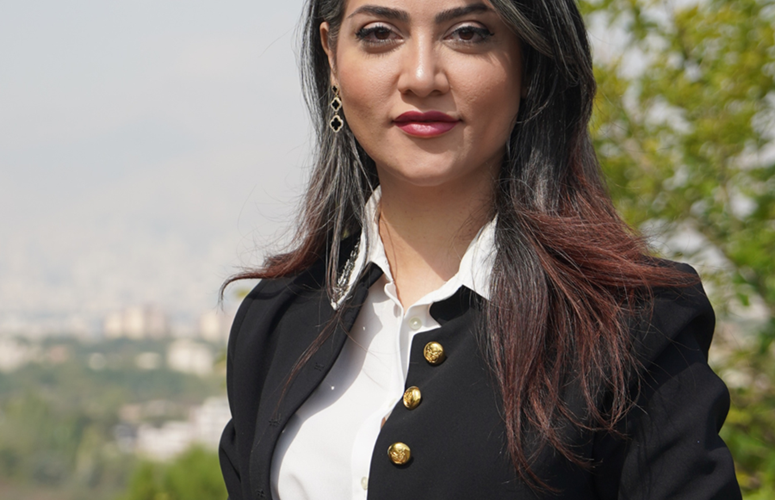 تیم مهاجرتی SMILE To CANADA